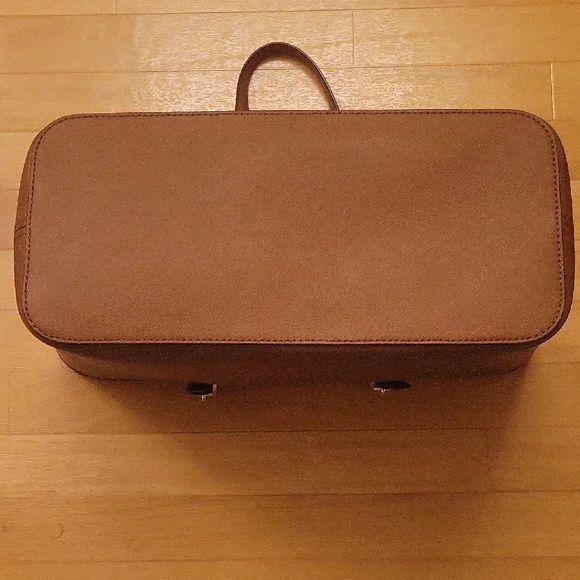 Michael Kors Brown Tote Bag - Picture 5 of 16